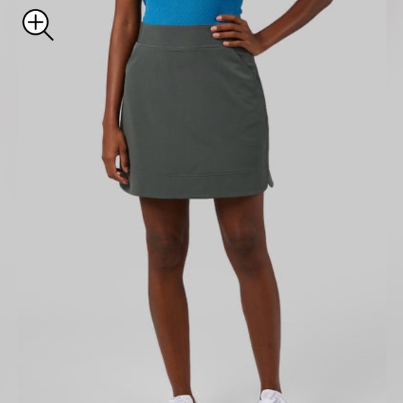 NWT 32 Degrees Cool Women’s Green Skort - Picture 1 of 11